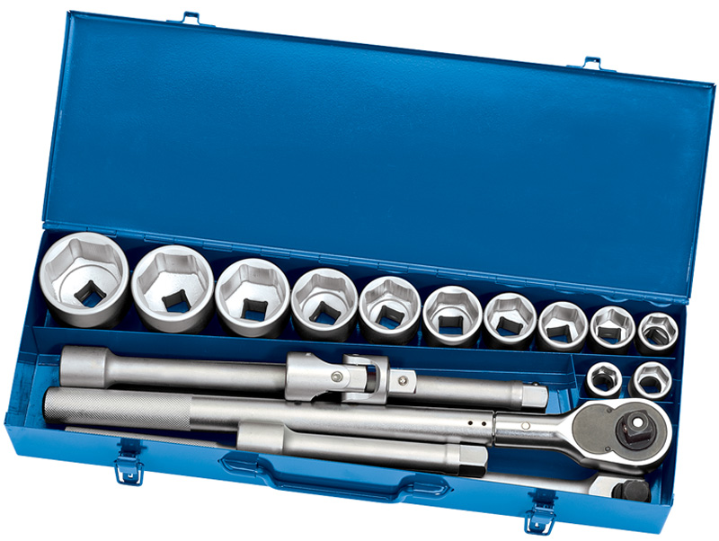 Expert 17 Piece 3/4" Square Drive Metric Socket Set With Extendable Ratchet - 02578 