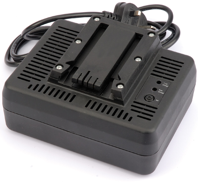Expert Charger For NI-MH 24V Batteries - 45435 