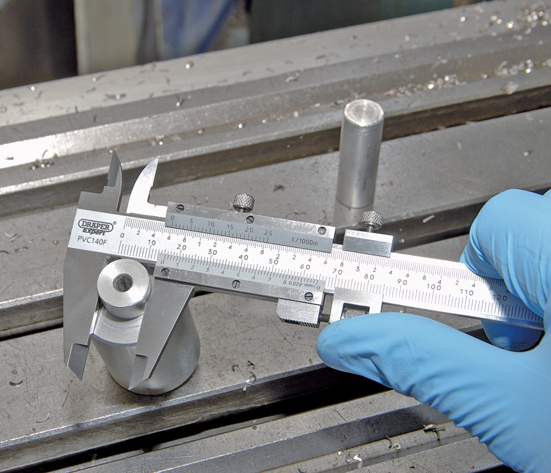 Expert 0 - 140mm Vernier Caliper With Fine Adjustment - 50605 