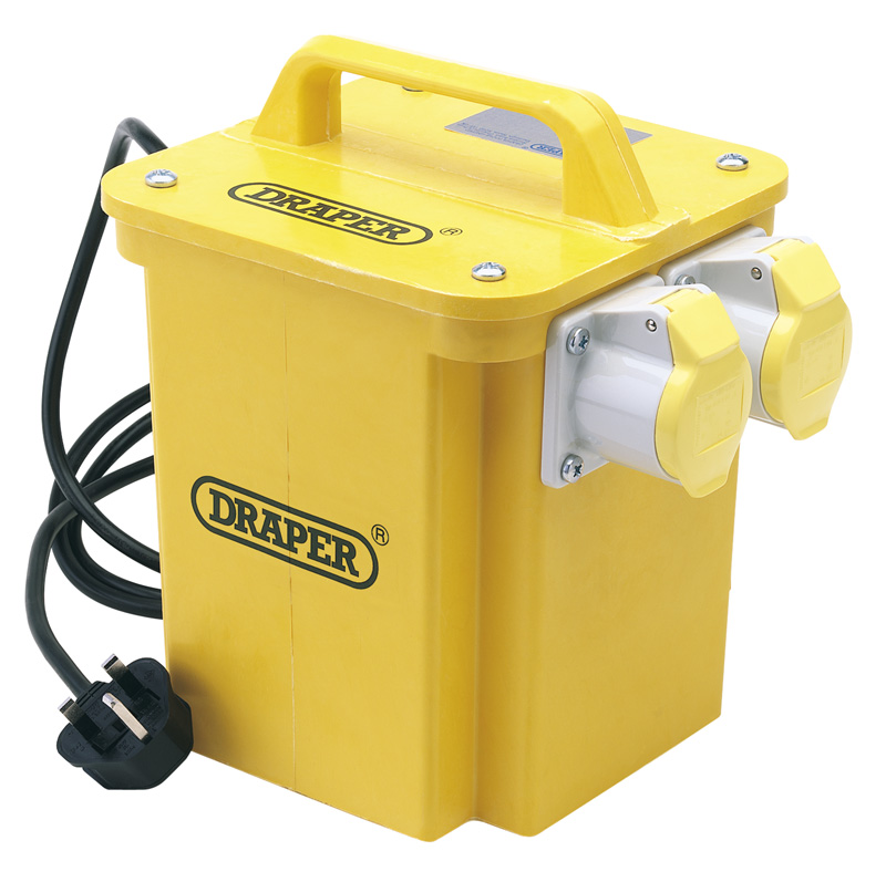 3.3KVA 230v16A Twin Outlet Portable Transformer - 61999 