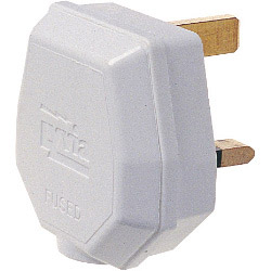 Dencon 13A, 3 Pin Nylon Plug, Fused 13A to BS1363/A, White - STX-376767 