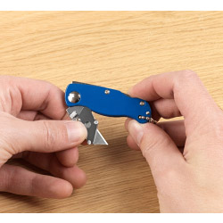 SupaTool Mini Folding Utility Knife - STX-814022 
