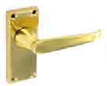 Victorian internal economy pack. Contents 1 set lock handles 1x63mm mortice latch. 1 pair 75mm Brass plated hinges - DP7201