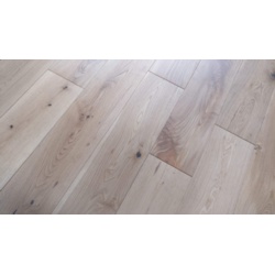 Y.T.D Limited Solid Oak Brushed UV Oiled Flooring - 1.08m2 - 18 x 150mm x Random Length - STX-101716 