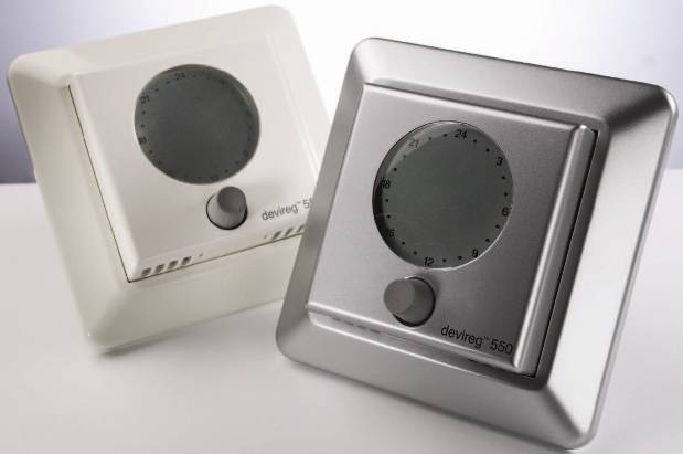 Danfoss Devireg 550 Silver - 7 Day Prog Thermostat - DISCONTINUED 